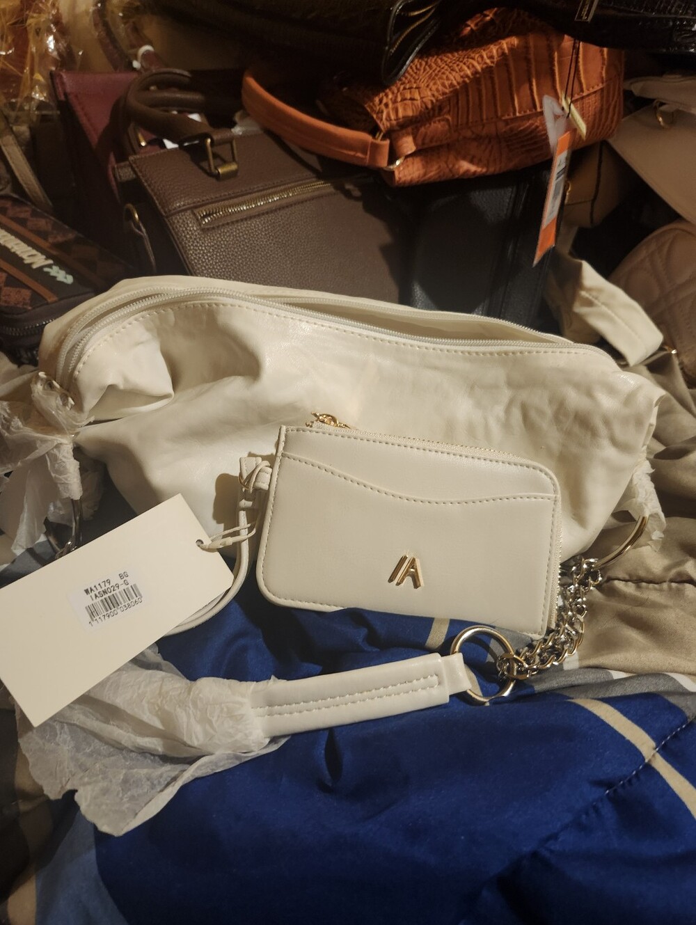 Women's White Crossbody Hobo Pouch Bag With Wallet